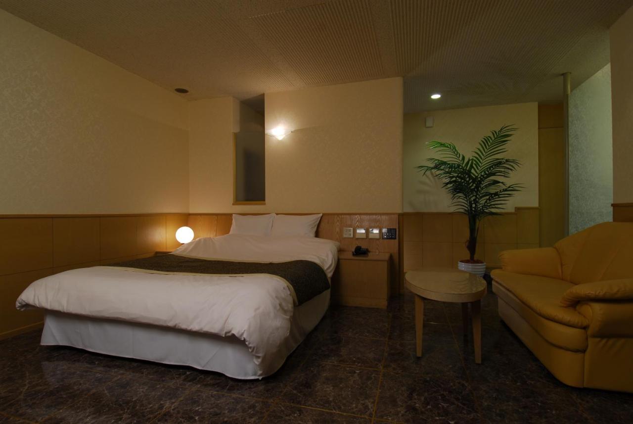 Bay Hill Club Higashi Kokura (Adults Only) Hotell Kitakyūshū Exteriör bild